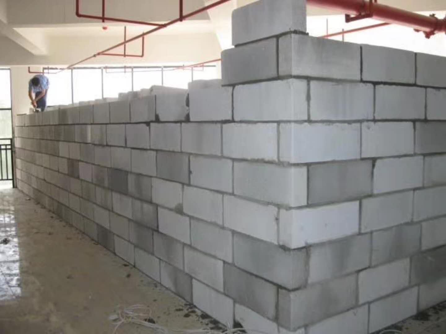 临淄蒸压加气混凝土砌块承重墙静力和抗震性能的研究